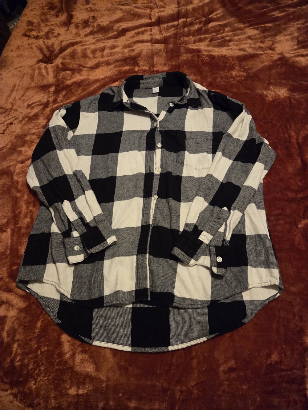 Old Navy Black and White Buffalo Plaid Button-Down Shirt